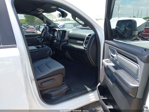 2023 RAM 1500 BIG HORN  4X4 5'7 BOX