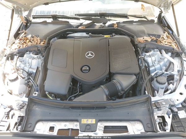 2024 MERCEDES-BENZ C 300
