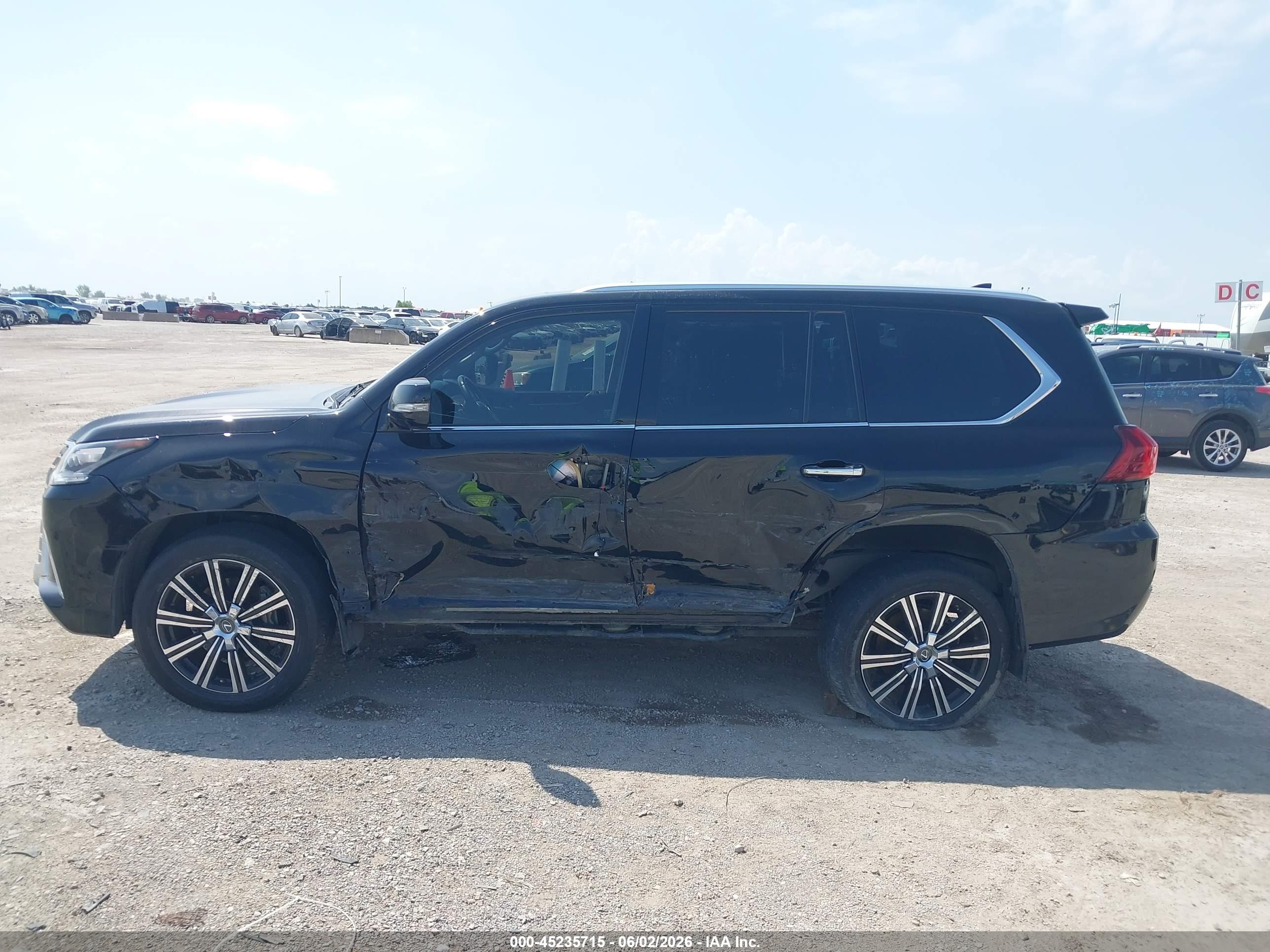 2021 LEXUS LX 570 THREE-ROW