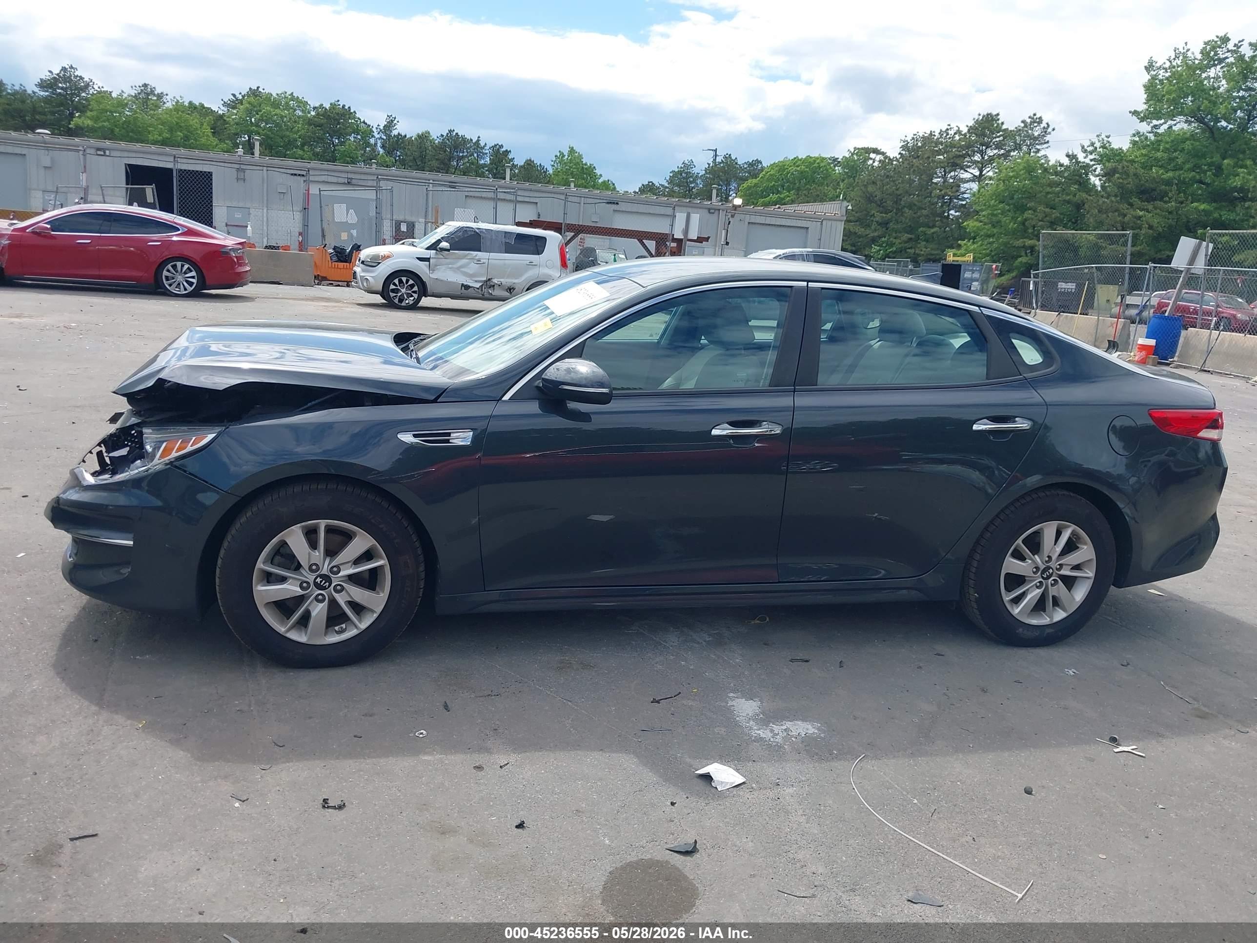 2016 KIA OPTIMA LX