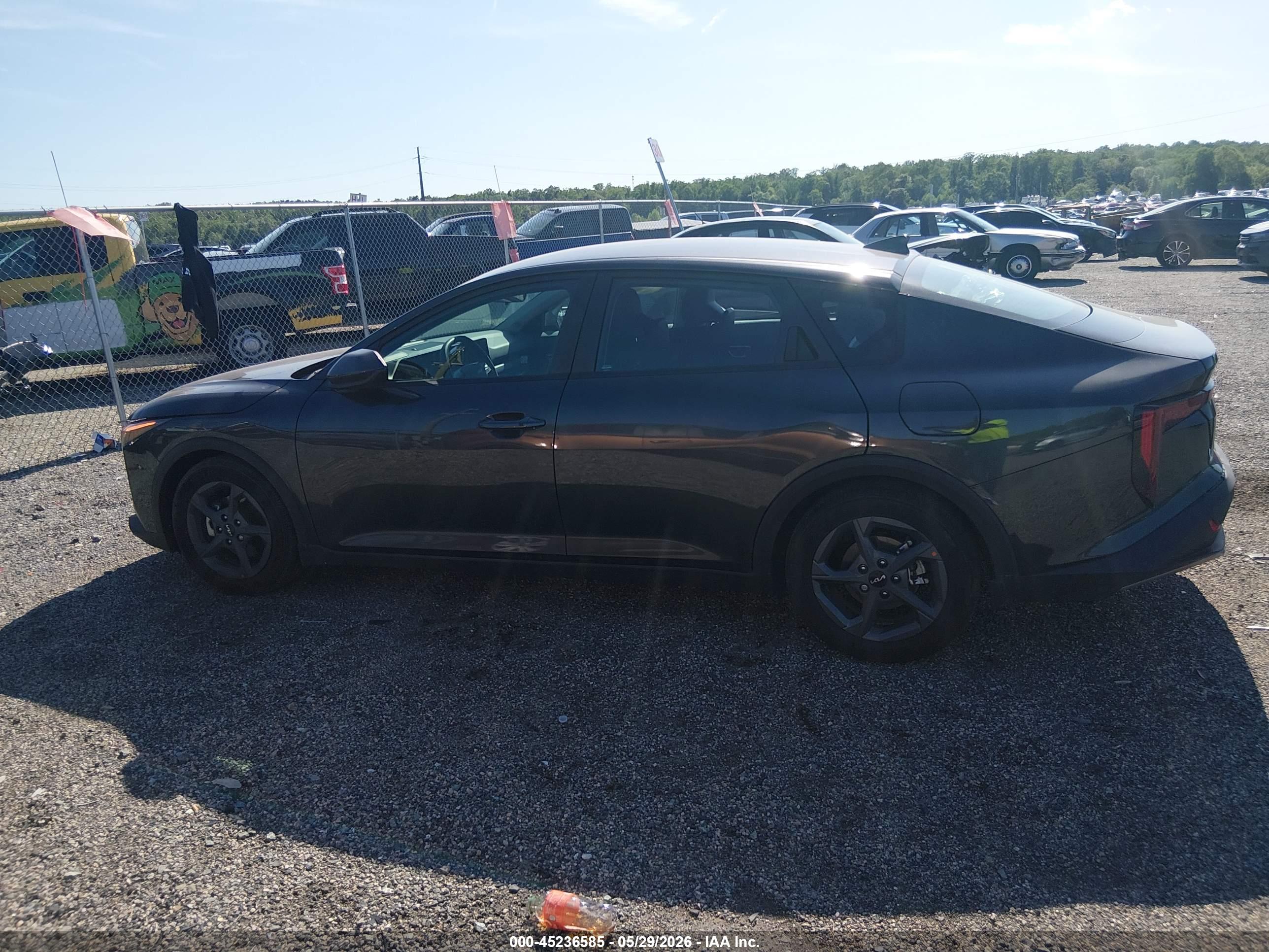 2025 KIA K4 LXS