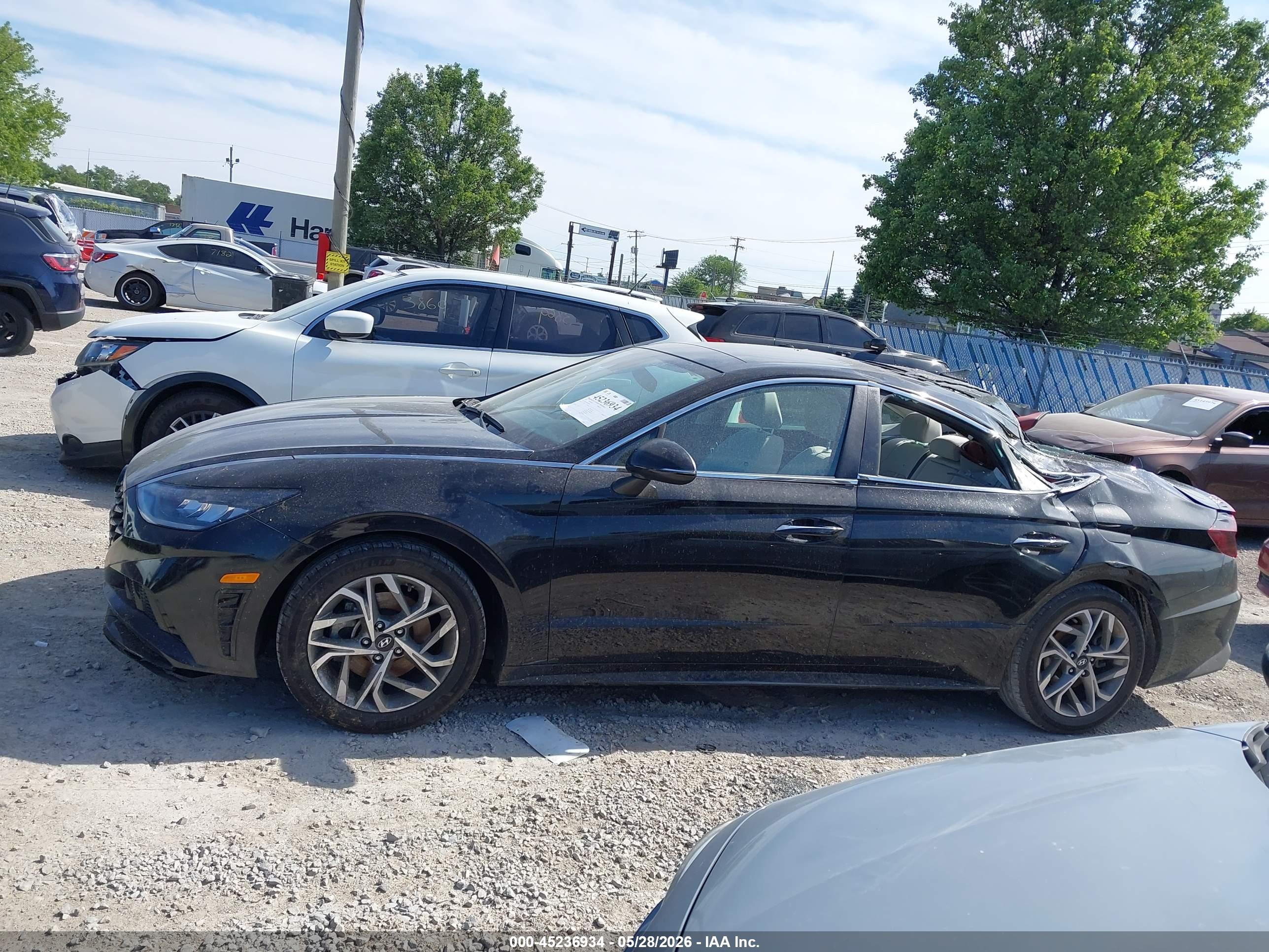 2023 HYUNDAI SONATA SEL
