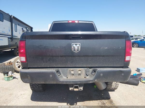 2017 RAM 2500 TRADESMAN  4X4 6'4 BOX