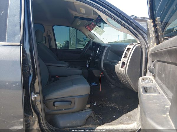2017 RAM 2500 TRADESMAN  4X4 6'4 BOX