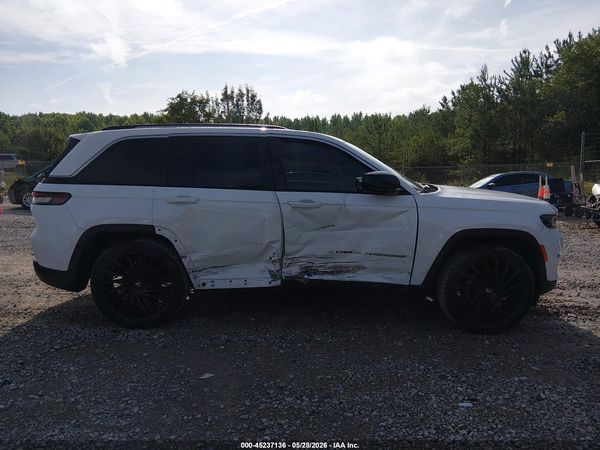 2023 JEEP GRAND CHEROKEE LAREDO 4X2