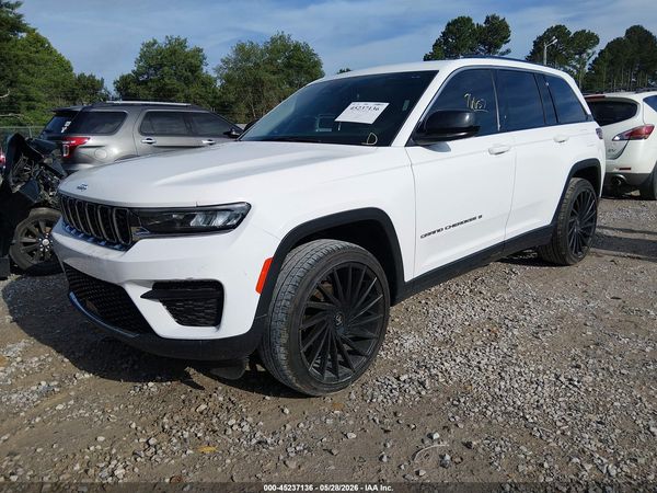 2023 JEEP GRAND CHEROKEE LAREDO 4X2
