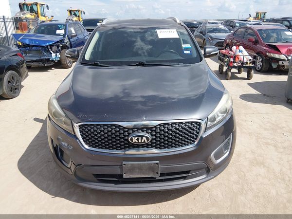 2017 KIA SORENTO 2.4L LX