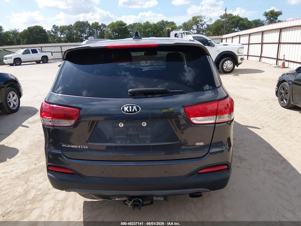 2017 KIA SORENTO 2.4L LX