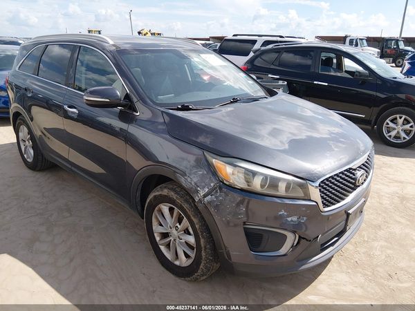 2017 KIA SORENTO 2.4L LX