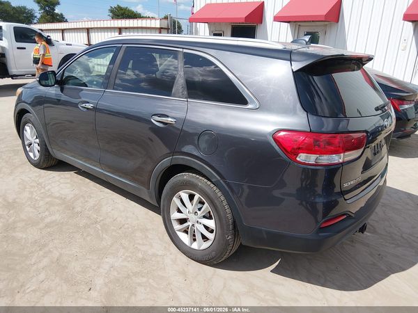 2017 KIA SORENTO 2.4L LX