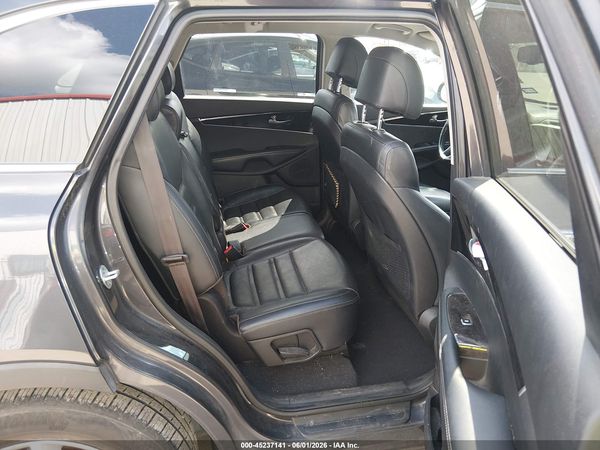 2017 KIA SORENTO 2.4L LX