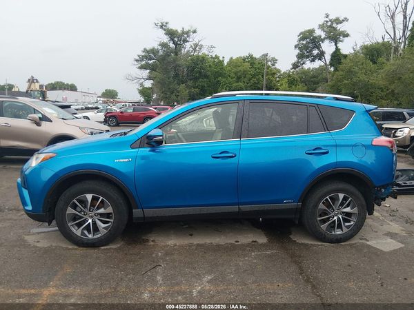 2016 TOYOTA RAV4 HYBRID XLE