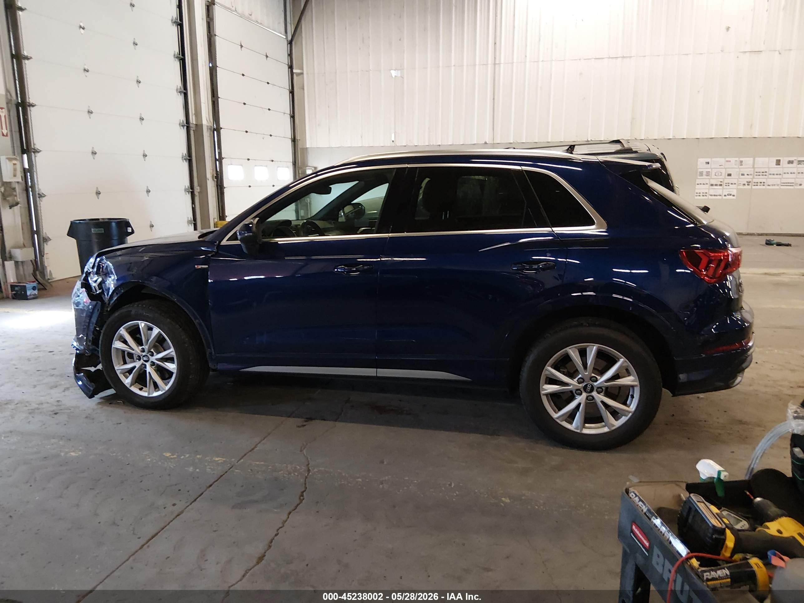 2021 AUDI Q3
