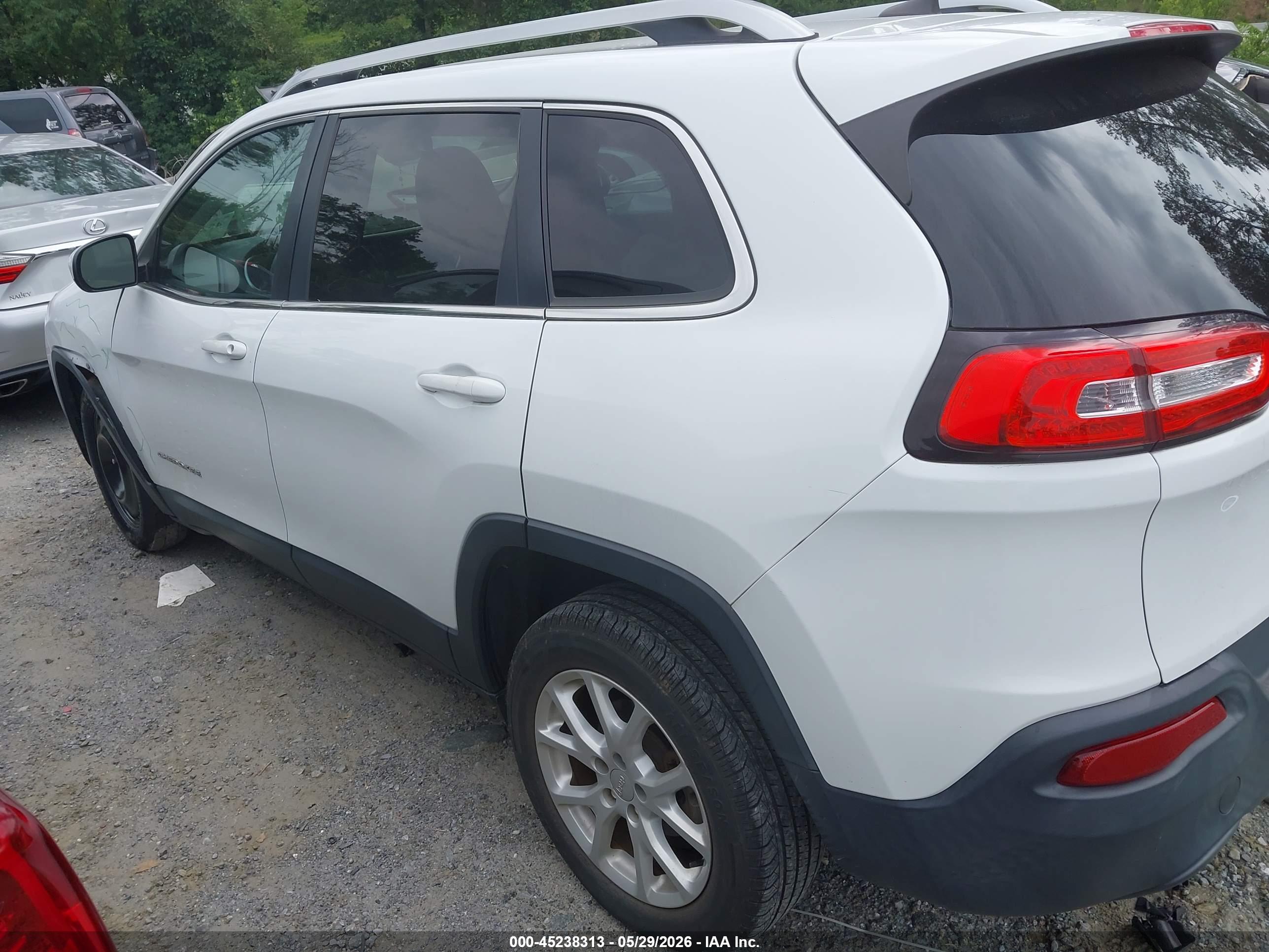 2016 JEEP CHEROKEE LATITUDE