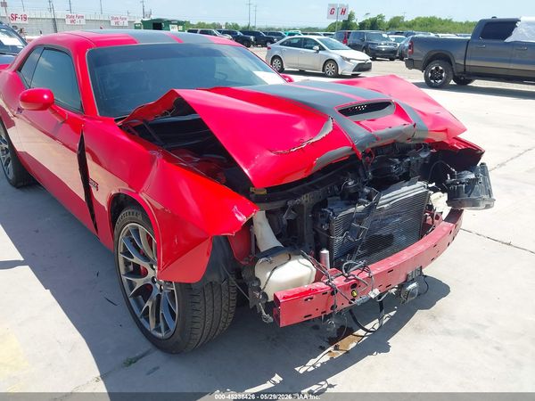2015 DODGE CHALLENGER SRT 392