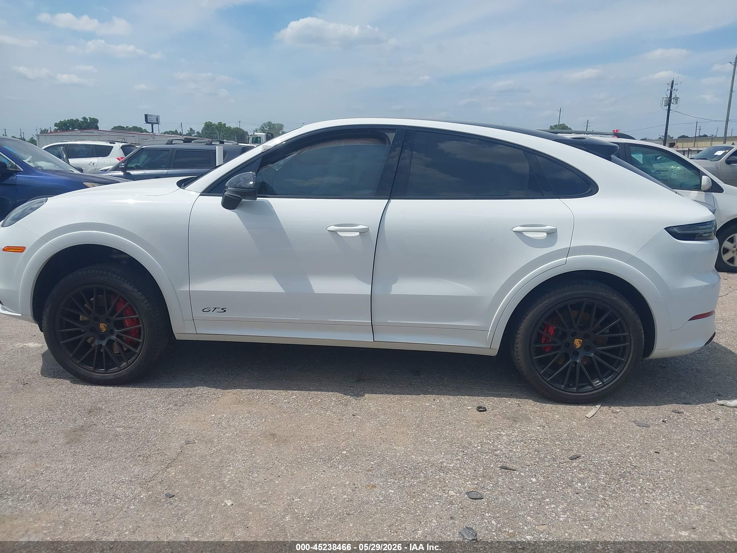 2023 PORSCHE CAYENNE COUPE GTS