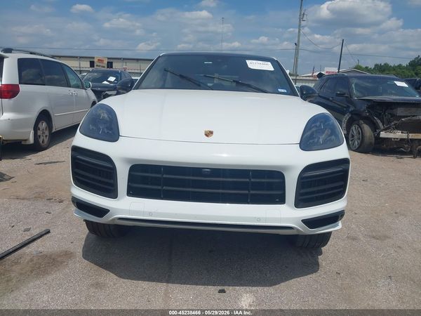 2023 PORSCHE CAYENNE COUPE GTS