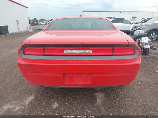 2014 DODGE CHALLENGER SXT