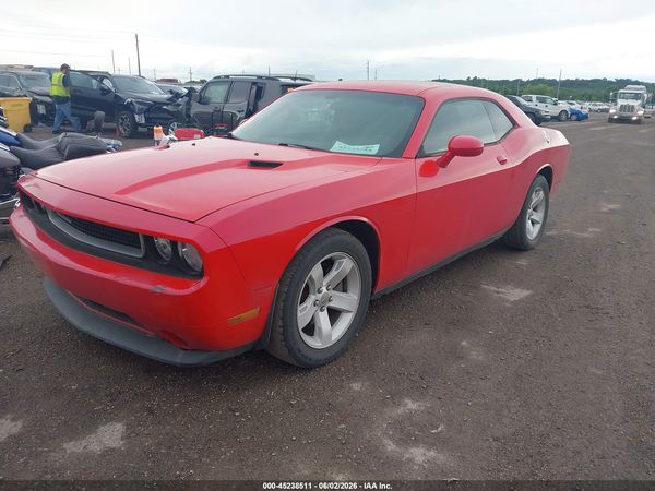 2014 DODGE CHALLENGER SXT