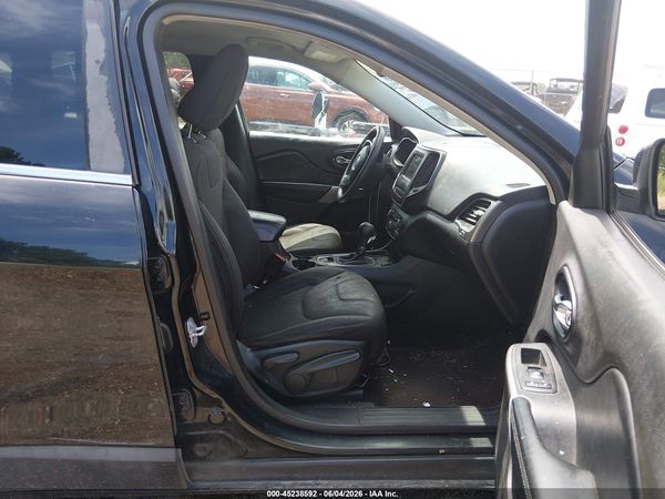 2019 JEEP CHEROKEE LATITUDE FWD