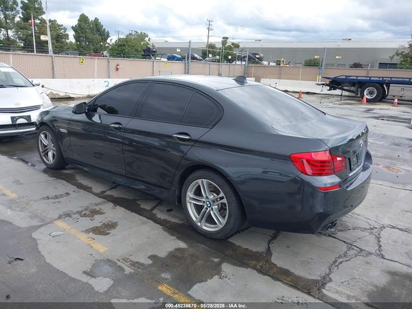 2015 BMW 528I