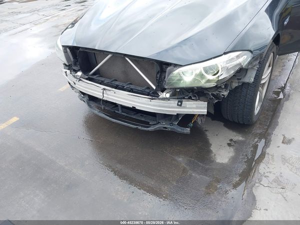 2015 BMW 528I
