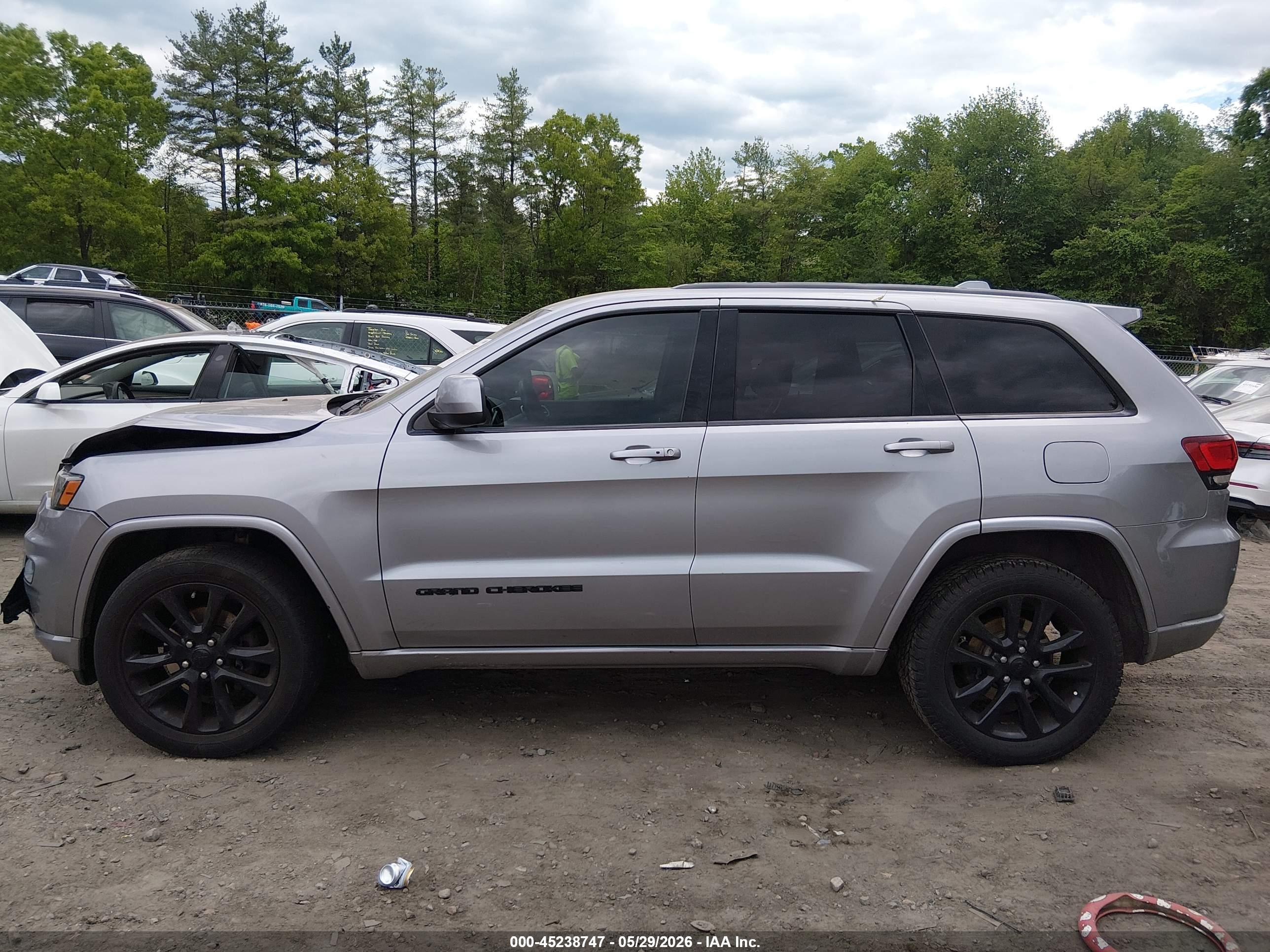 2018 JEEP GRAND CHEROKEE ALTITUDE 4X4