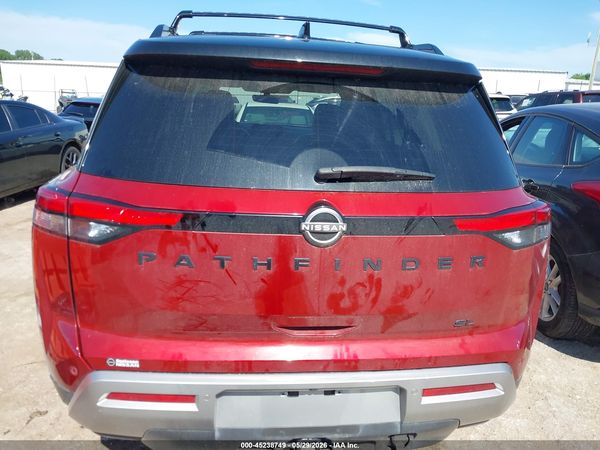 2023 NISSAN PATHFINDER SL FWD