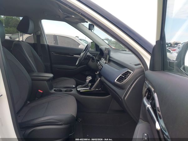 2022 KIA SELTOS S