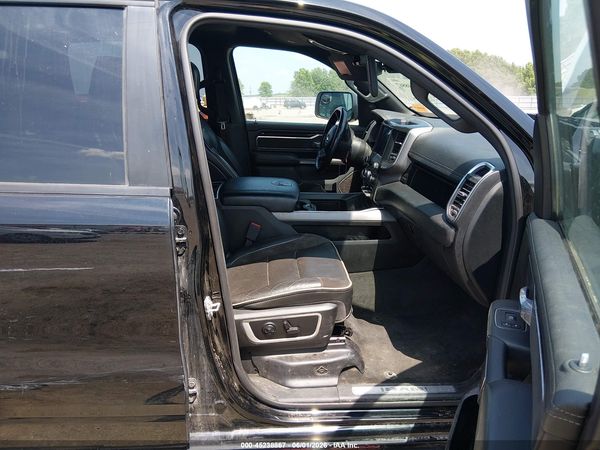 2021 RAM 1500 LARAMIE  4X2 6'4 BOX