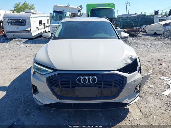 2021 AUDI E-TRON PREMIUM QUATTRO