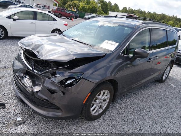 2021 CHRYSLER VOYAGER LXI