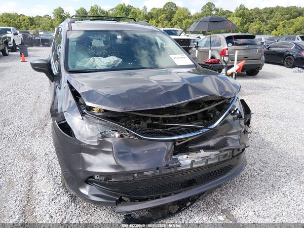 2021 CHRYSLER VOYAGER LXI
