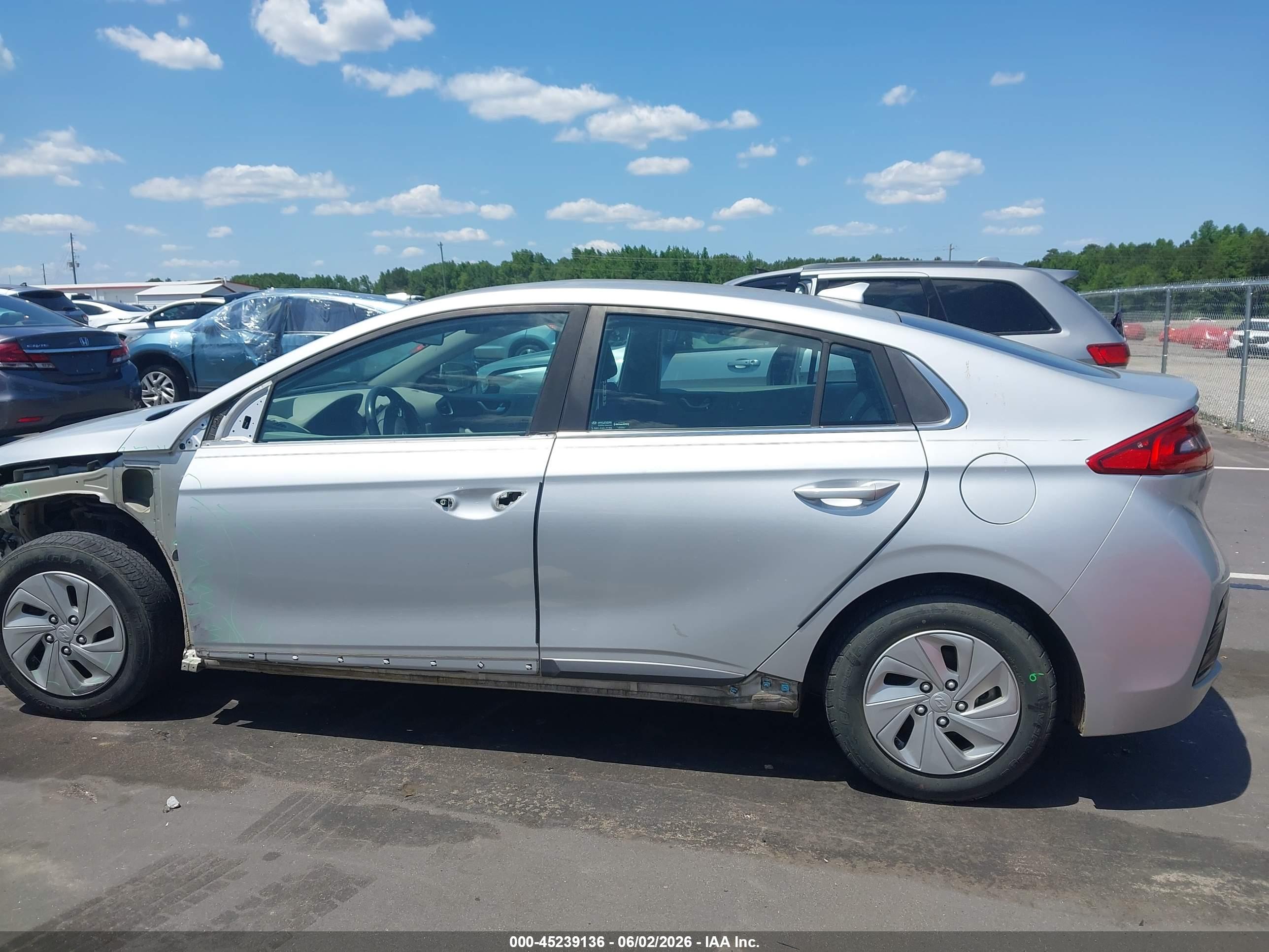 2018 HYUNDAI IONIQ HYBRID SEL