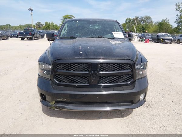 2017 RAM 1500 EXPRESS  4X4 6'4 BOX