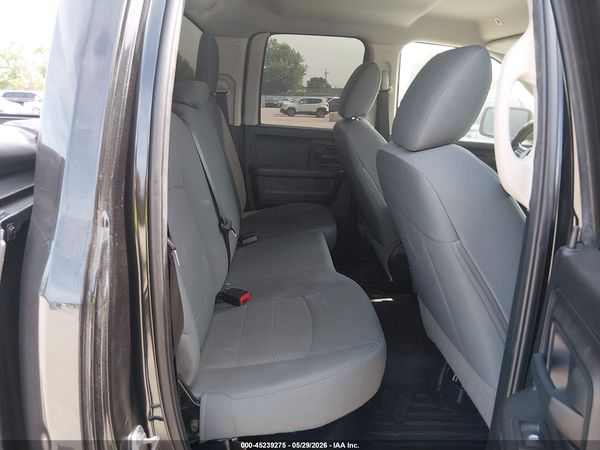 2017 RAM 1500 EXPRESS  4X4 6'4 BOX