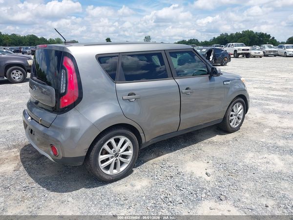 2018 KIA SOUL +