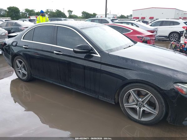 2018 MERCEDES-BENZ E 300 E300