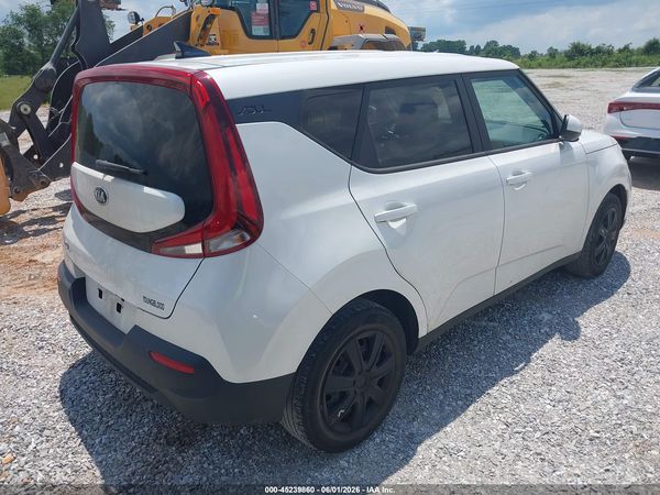 2021 KIA SOUL LX