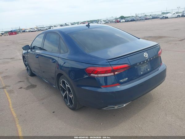 2020 VOLKSWAGEN PASSAT 2.0T R-LINE — I3