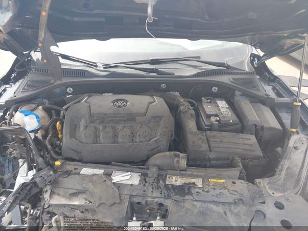 2020 VOLKSWAGEN PASSAT 2.0T R-LINE — I10