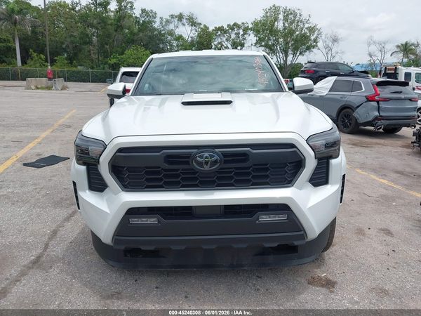 2025 TOYOTA TACOMA TRD SPORT