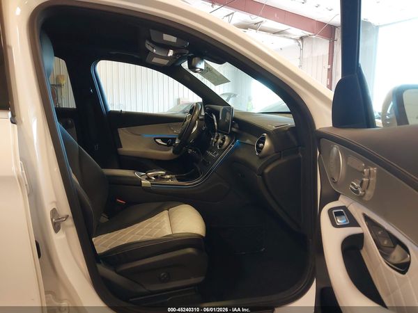 2019 MERCEDES-BENZ GLC 300 4MATIC