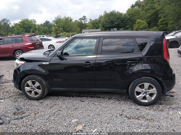 2017 KIA SOUL Base