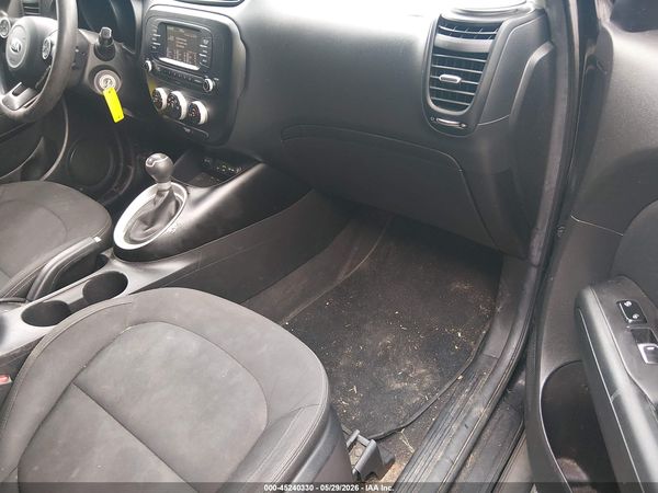 2017 KIA SOUL Base
