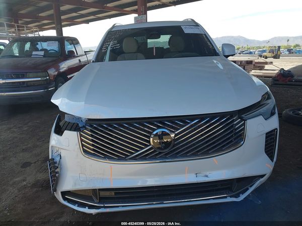 2026 VOLVO XC90