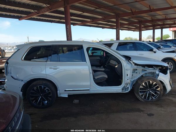 2026 VOLVO XC90