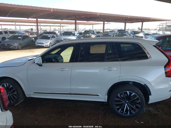 2026 VOLVO XC90