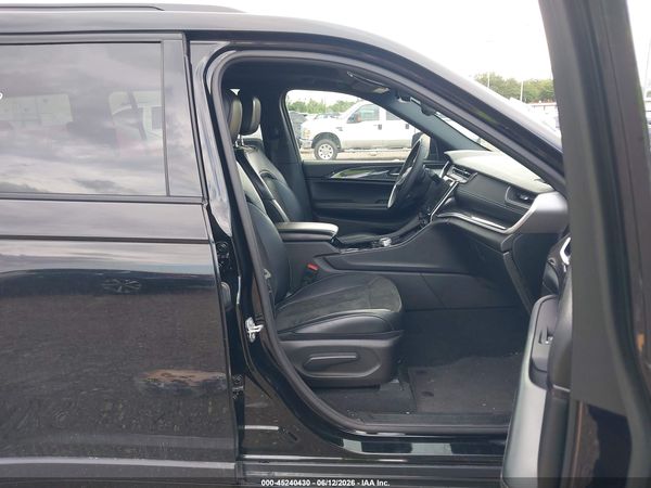 2023 JEEP GRAND CHEROKEE L ALTITUDE 4X2