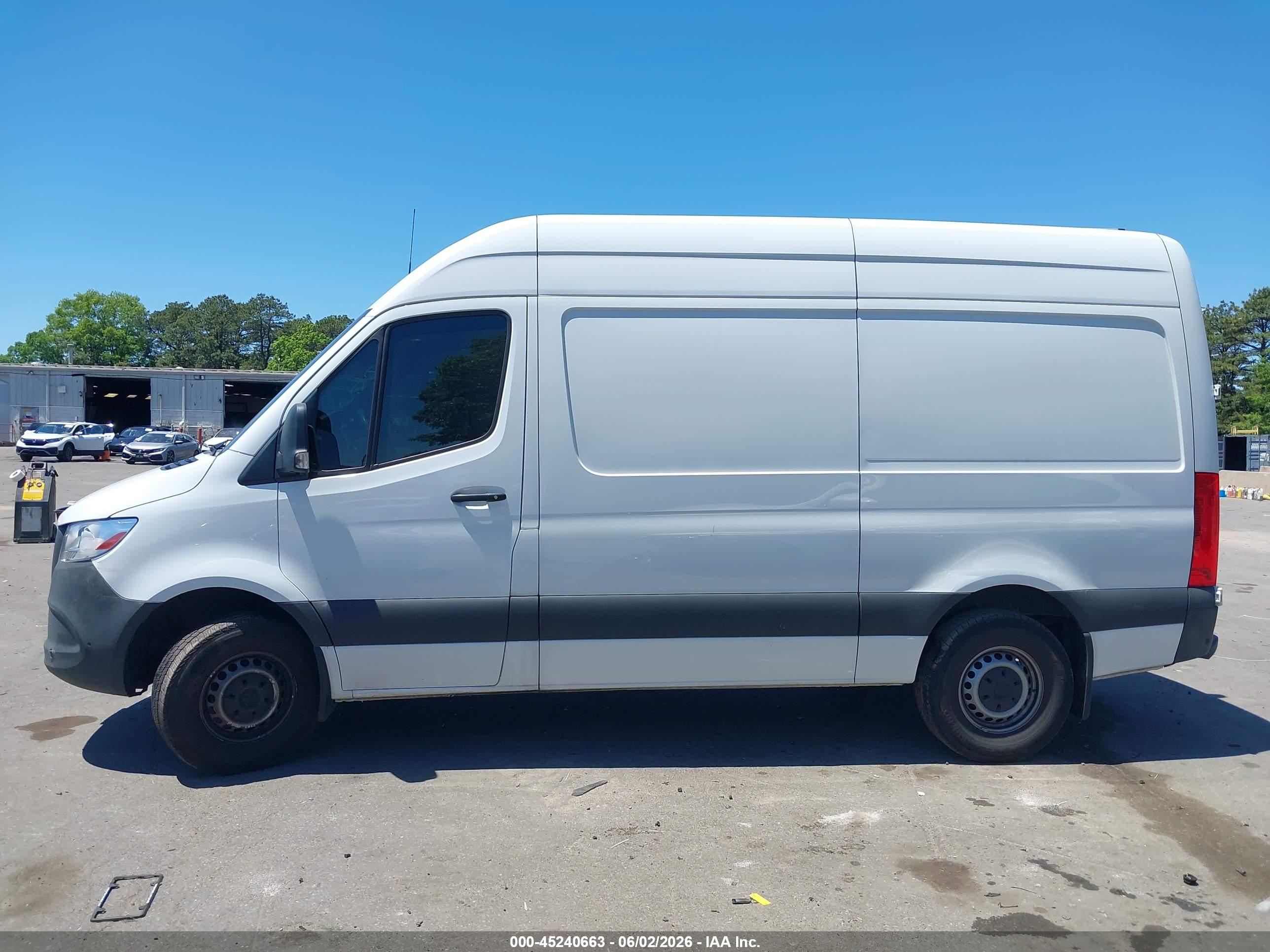 2023 MERCEDES-BENZ SPRINTER 2500